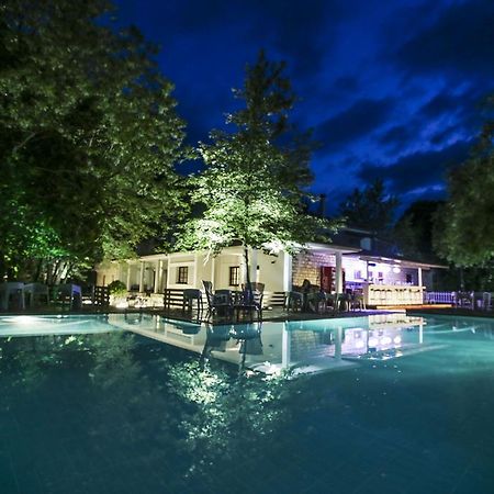 Gefyri Hotel Konitsa Exteriér fotografie